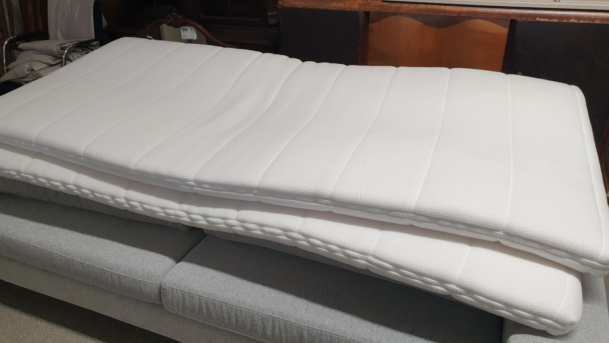 Kattemadratsid 90 x 210, 2 tk.