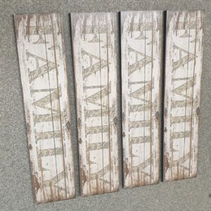 Seinasildid "FAMILY"