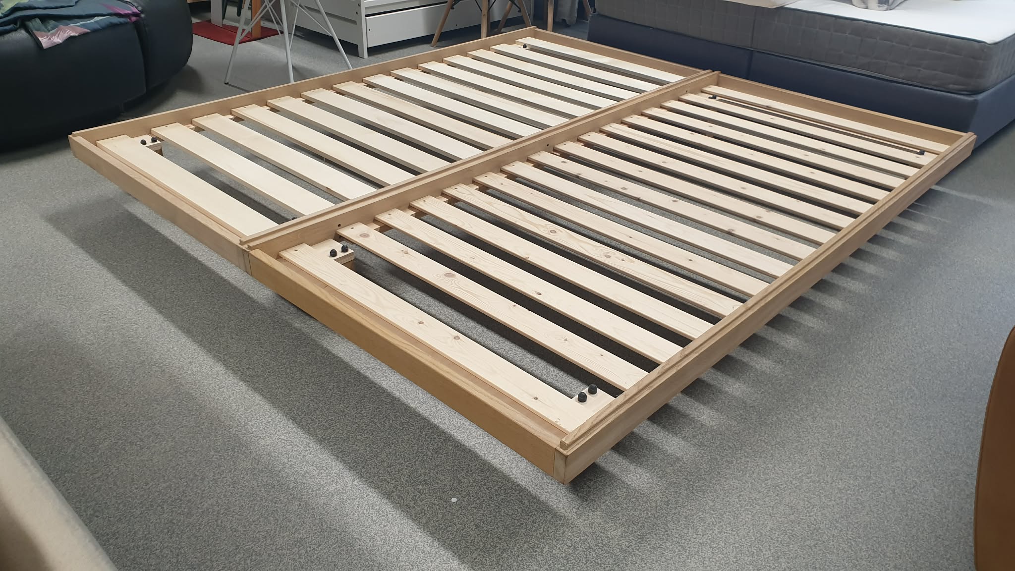 Voodid 90 x 200 "TEMPUR" madratsiga